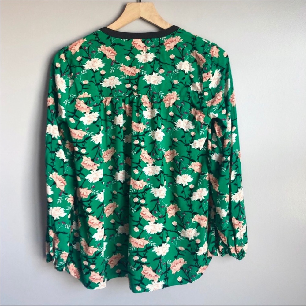 NWOT Pintuck Floral Kelly Green Boho Blouse Top - Picture 2 of 7